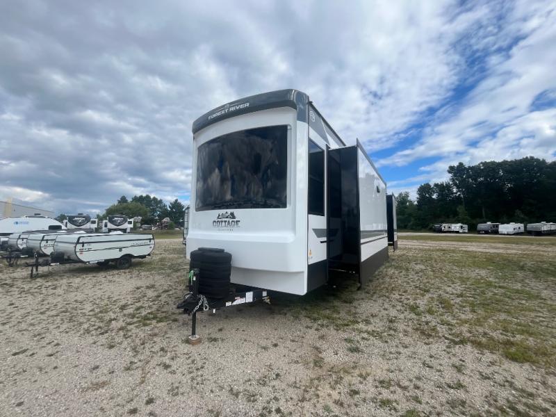 2026 Forest River Cedar Creek Cottage 40CCK, $ 0