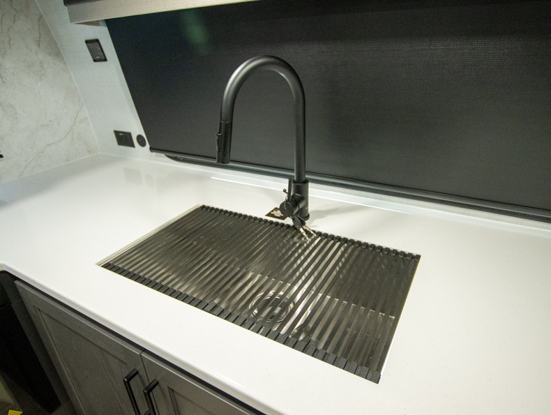 2026 Forest River Rockwood Ultra Lite 2619FK, $ 55,775