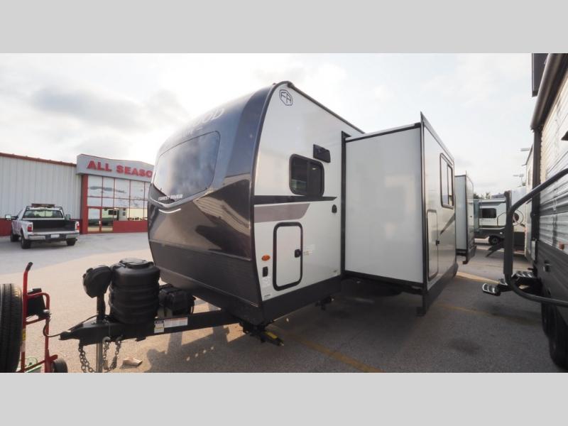 2026 Forest River Rockwood Ultra Lite 2619FK, $ 50,424