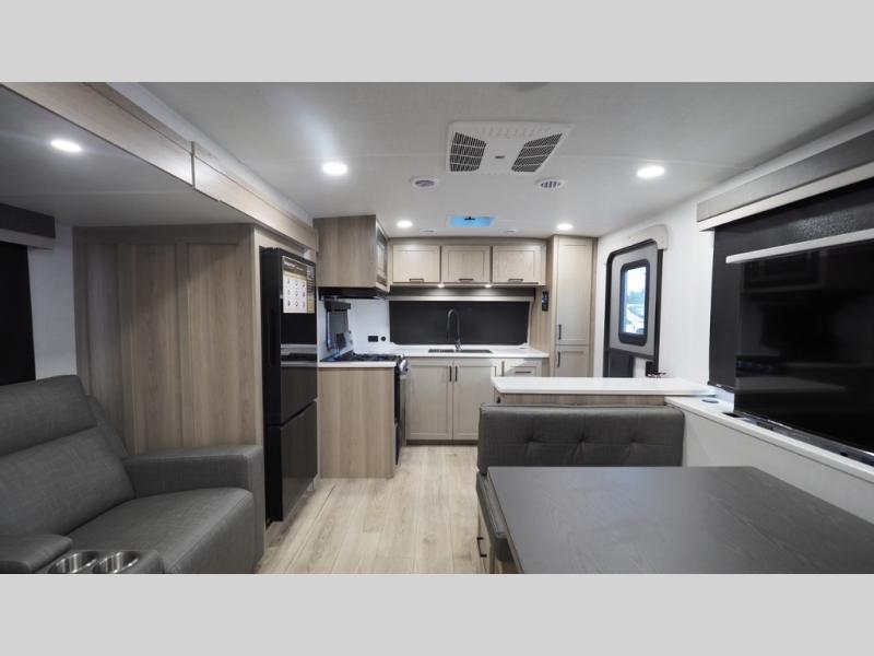 2026 Forest River Rockwood Ultra Lite 2619FK, $ 50,424