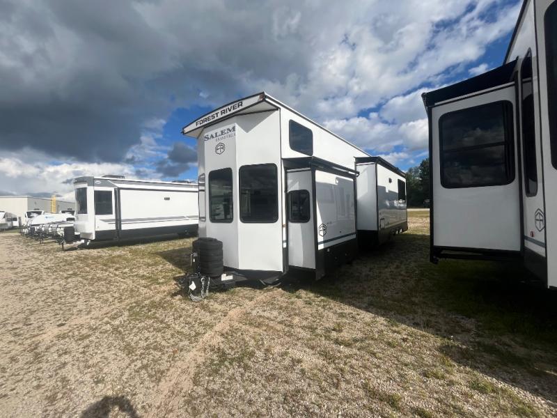 2026 Forest River Salem Grand Villa 44ZEN, $ 0