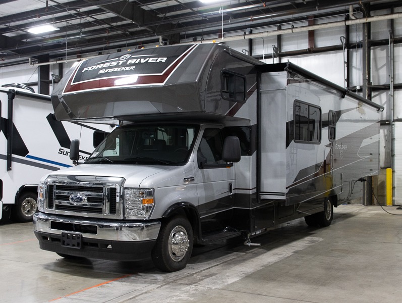 2025 Forest River Sunseeker Classic 3050S, $ 166,379