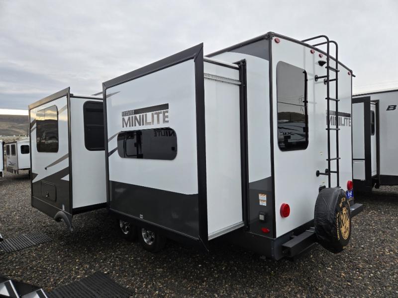 2025 Forest River Rockwood Mini Lite 2519S, $ 43,990