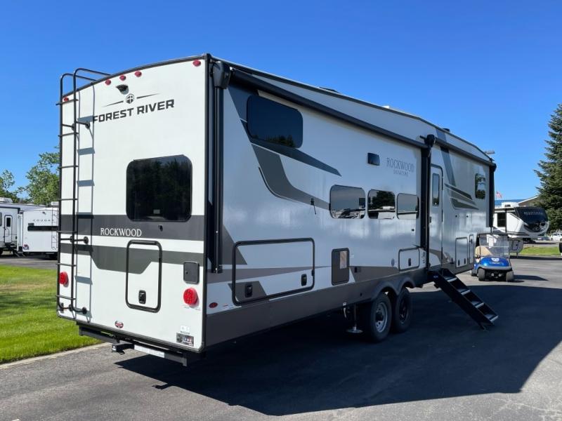 2025 Forest River Rockwood Signature Fifth Wheel R, $ 74,990