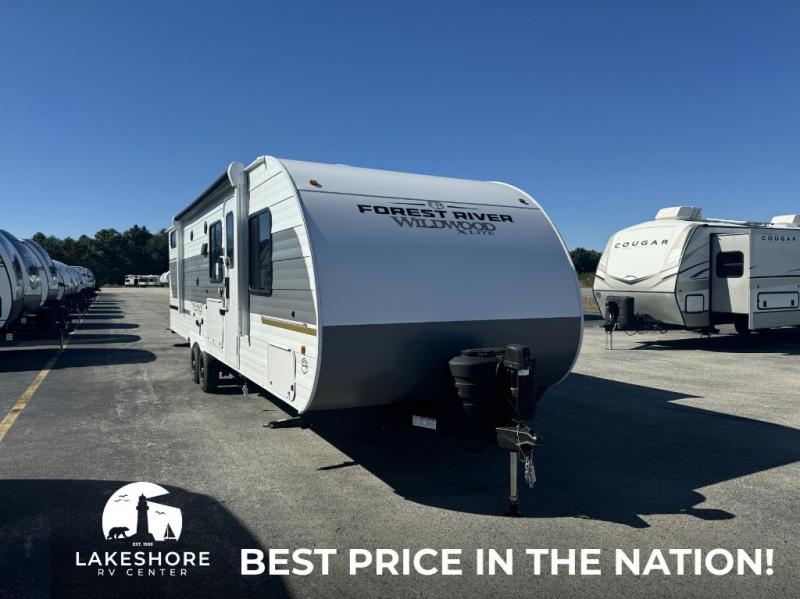 2025 Forest River Wildwood X-Lite 28VBXL, $ 42,384