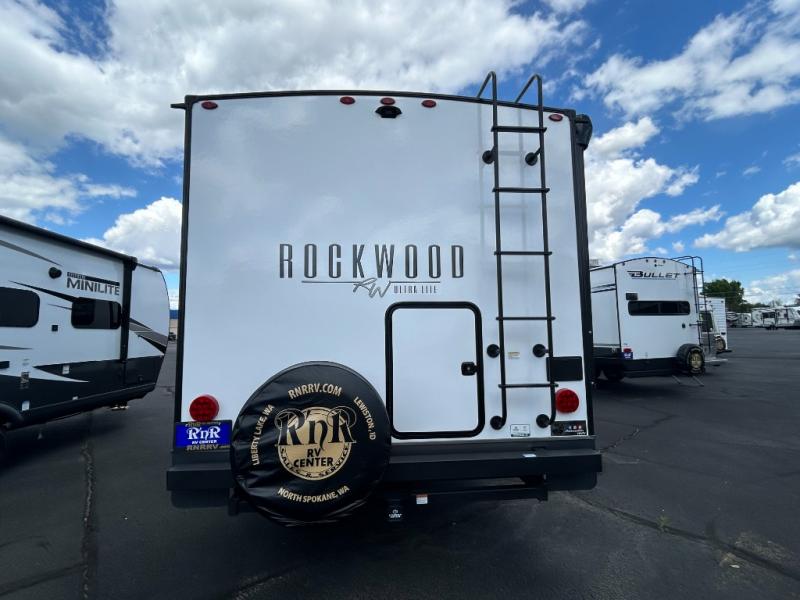 2025 Forest River Rockwood Ultra Lite 2706BH, $ 53,990