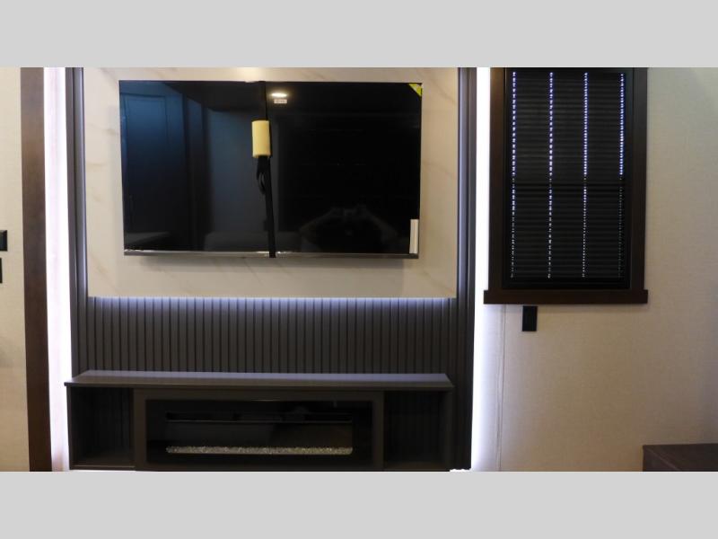 2025 Forest River Cedar Creek Cottage 41FWC, $ 114,853