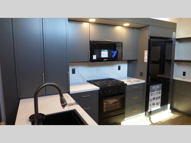 2025 Forest River Cedar Creek Cottage 41FWC, $ 114,853