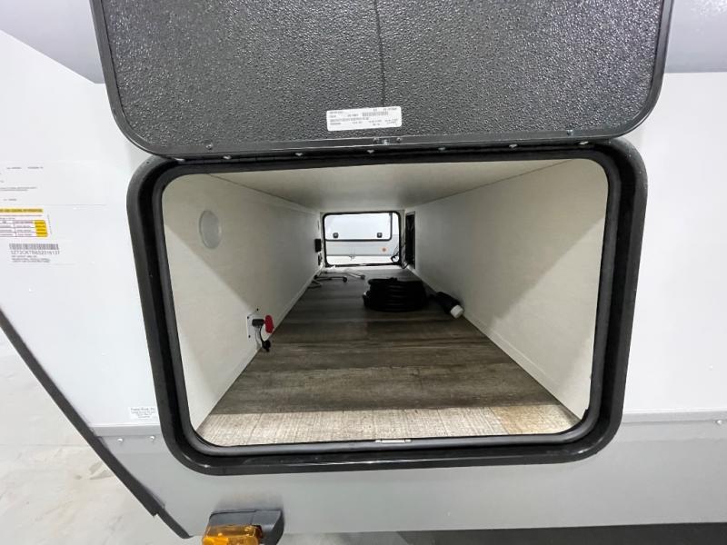 2025 Forest River Cherokee Alpha Wolf 280QBS, $ 56,908