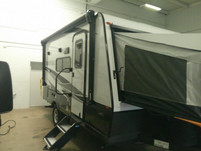 2025 Forest River Flagstaff Shamrock 17E, $ 38,103