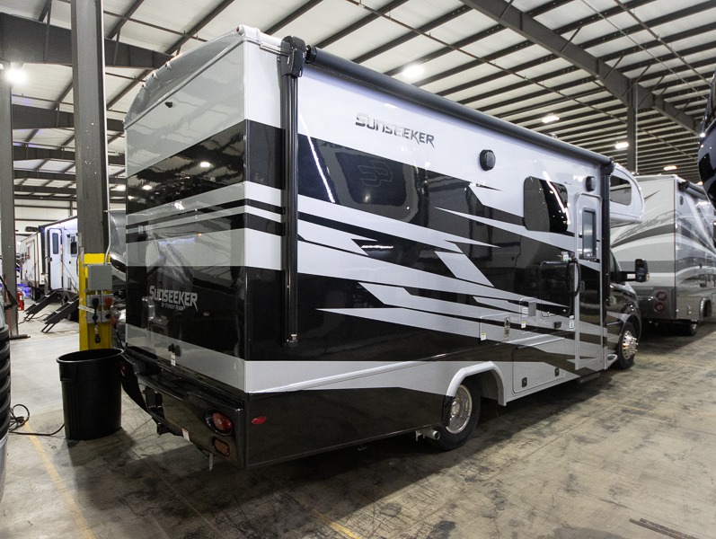2025 Forest River Sunseeker MBS 2400, $ 0