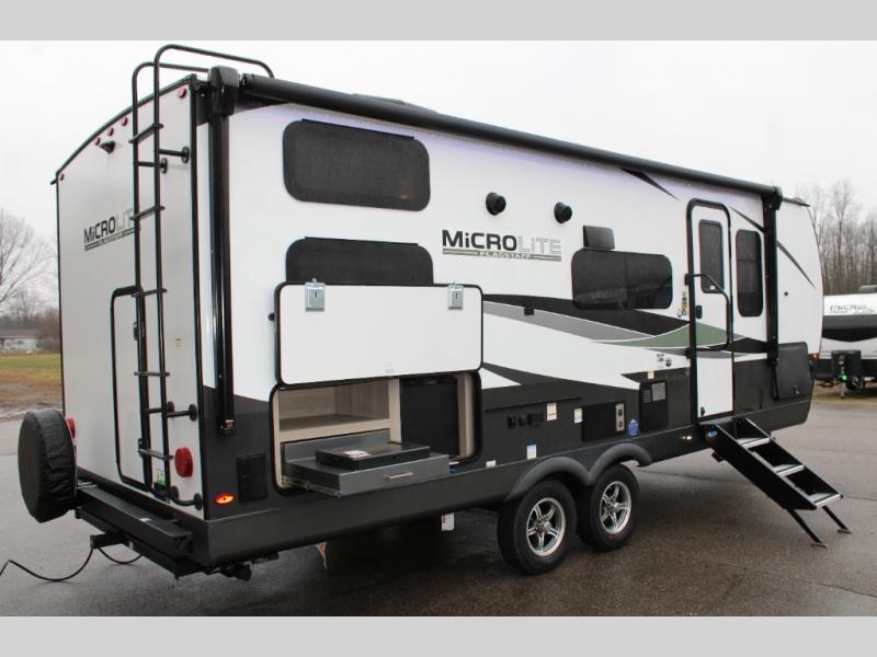 2025 Forest River Flagstaff Micro Lite 25BRDS, $ 32,990
