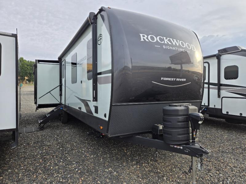 2025 Forest River Rockwood Signature Travel Traile, $ 87,986