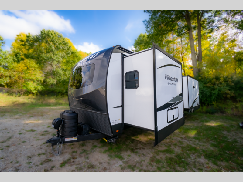 2024 Forest River Flagstaff Classic 832IKRL, $ 76,953