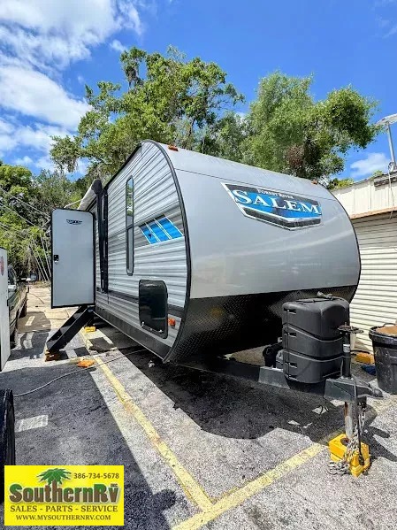 2022 Forest River Salem 27RK, $ 23,999