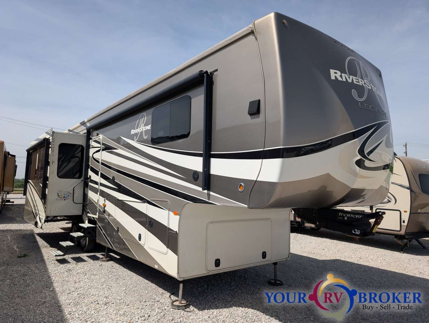 2016 Forest River Riverstone 38TS, $ 59,900