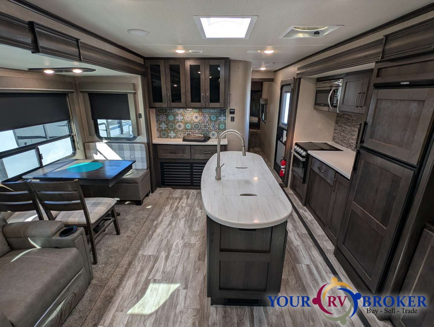 2022 Grand Design Reflection (Travel Trailer) 297R, $ 34,990