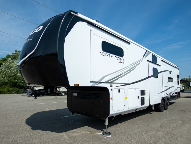 2026 Jayco North Point 377RLBH, $ 148,044