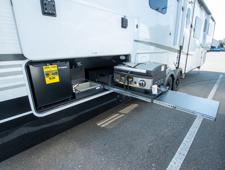 2026 Jayco North Point 382FLRB, $ 109,990