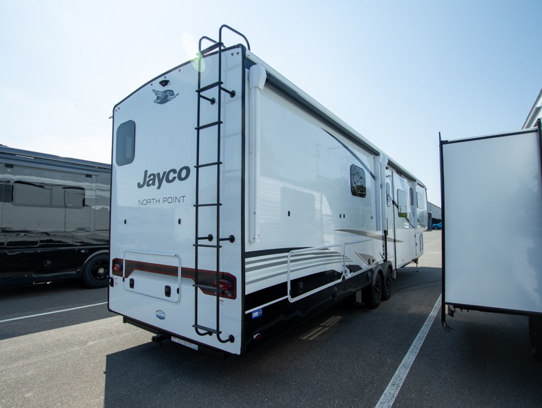 2026 Jayco North Point 382FLRB, $ 109,990