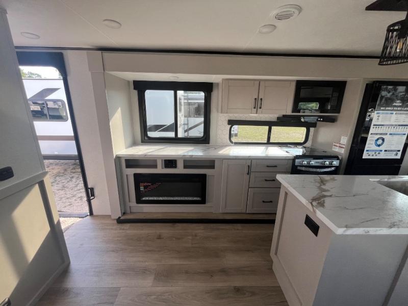 2026 Jayco Jay Feather 27MK, $ 64,337