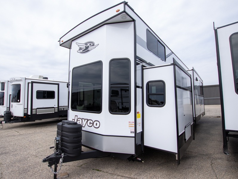 2025 Jayco Jay Flight Bungalow JayLoft, $ 59,990