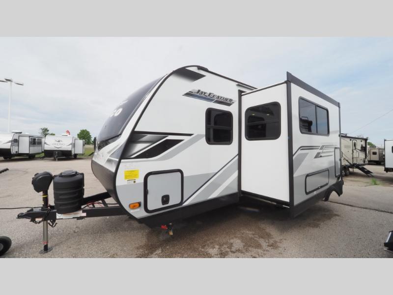 2025 Jayco Jay Feather 21MBH, $ 52,149