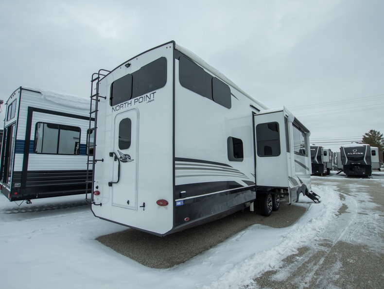 2025 Jayco North Point 390CKDS, $ 92,990
