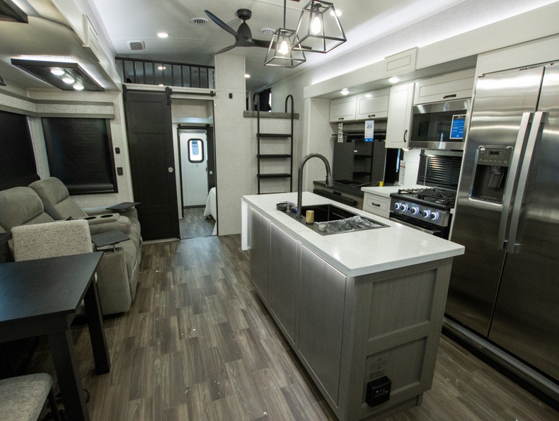 2025 Jayco North Point 390CKDS, $ 92,990