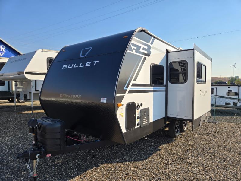2026 Keystone Bullet Classic Single Axle 18RBC Sin, $ 34,897