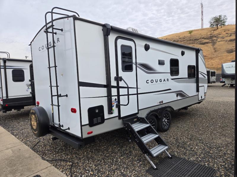 2026 Keystone Cougar Half-Ton (Travel Trailer) 22R, $ 51,486