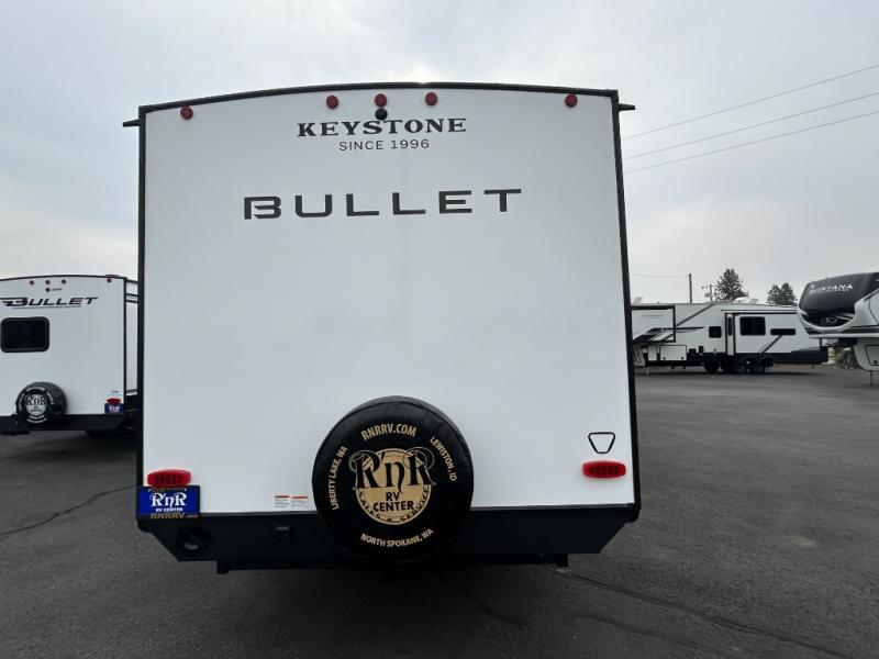 2026 Keystone Bullet Classic Dual Axle 2840QBWE Du, $ 45,670