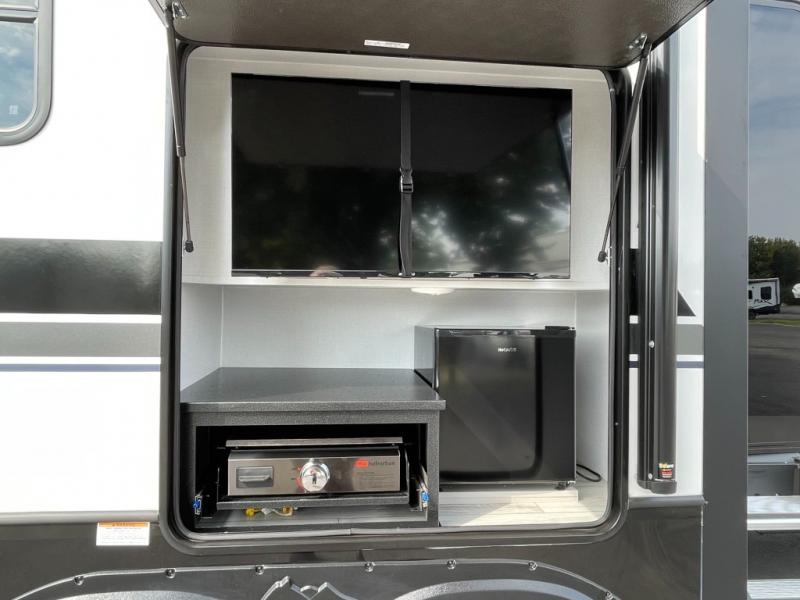 2026 Keystone Montana High Country 325RK, $ 101,582