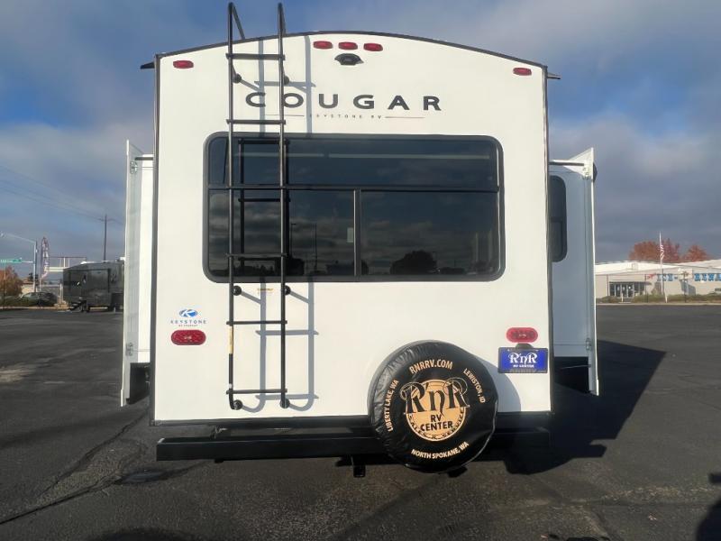 2025 Keystone Cougar Half-Ton (Travel Trailer) 29R, $ 55,990