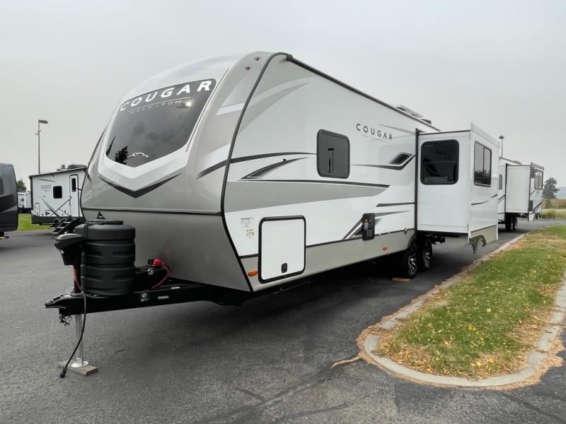 2025 Keystone Cougar Half-Ton (Travel Trailer) 25M, $ 46,990