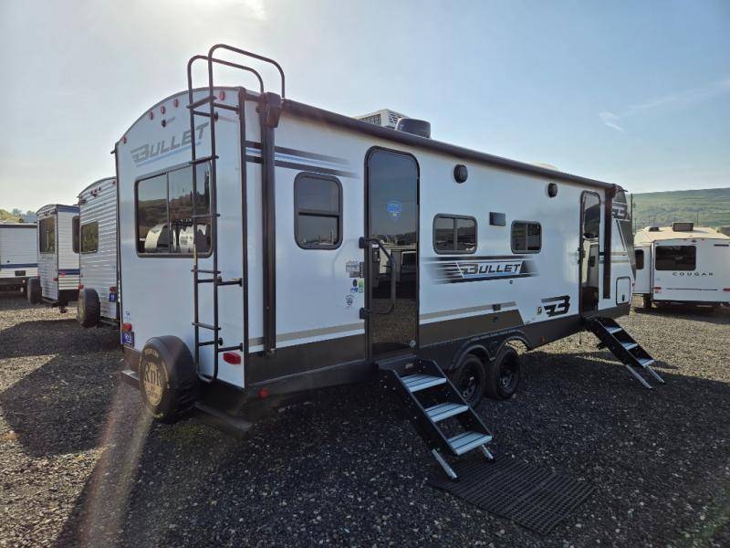 2025 Keystone Bullet Crossfire (Double-Axle - West, $ 36,990
