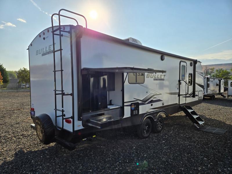 2025 Keystone Bullet Crossfire (Double-Axle - West, $ 43,990