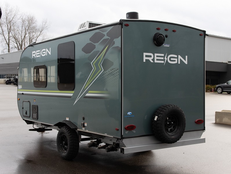 2025 Keystone Reign 15RB, $ 21,990