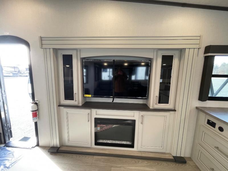 2025 Keystone Cougar Half-Ton (Fifth Wheel) 29RKS, $ 66,897