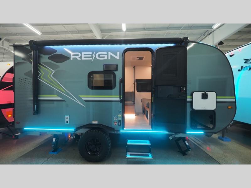 2025 Keystone Reign 15RB, $ 29,993