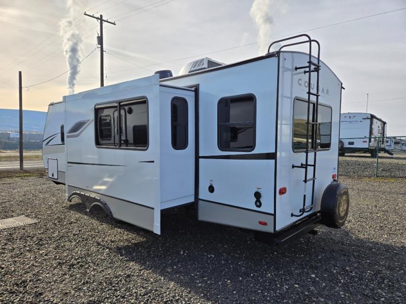 2025 Keystone Cougar Half-Ton (Travel Trailer) 25R, $ 46,990