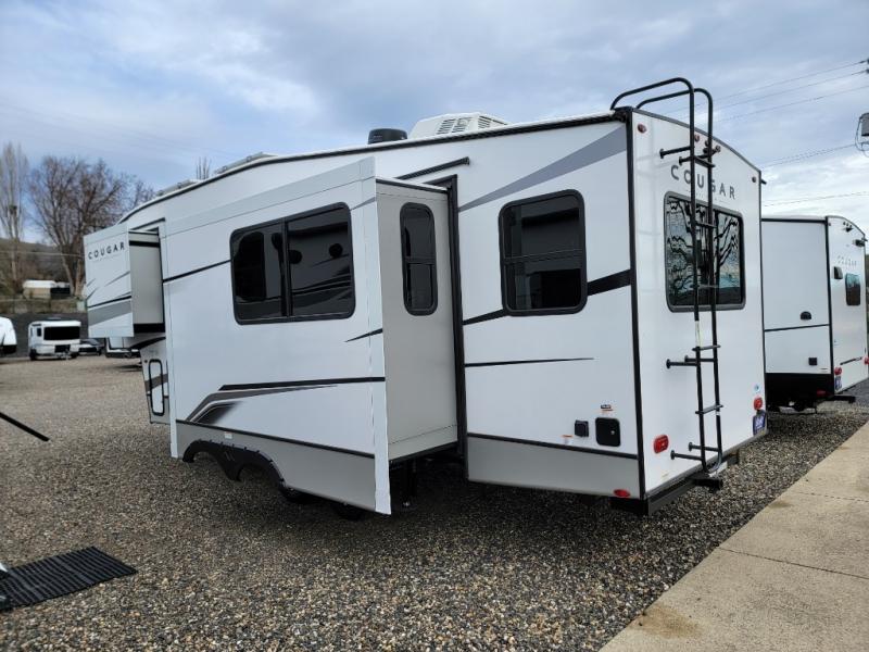 2024 Keystone Cougar Half-Ton (Fifth Wheel) 24RDS, $ 53,990