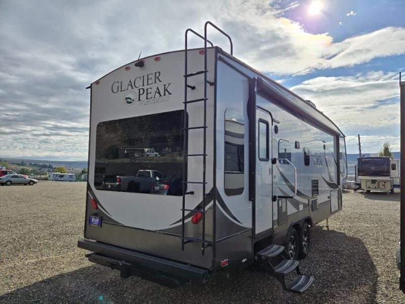 2015 Outdoors RV Glacier Peak F26RLS, $ 39,990