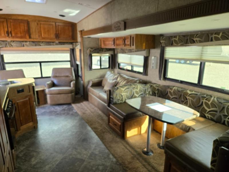 2015 Outdoors RV Glacier Peak F26RLS, $ 39,990