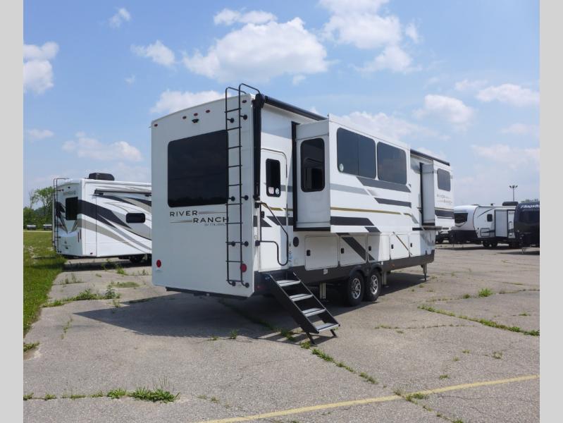 2023 Palomino River Ranch 391MK, $ 130,830