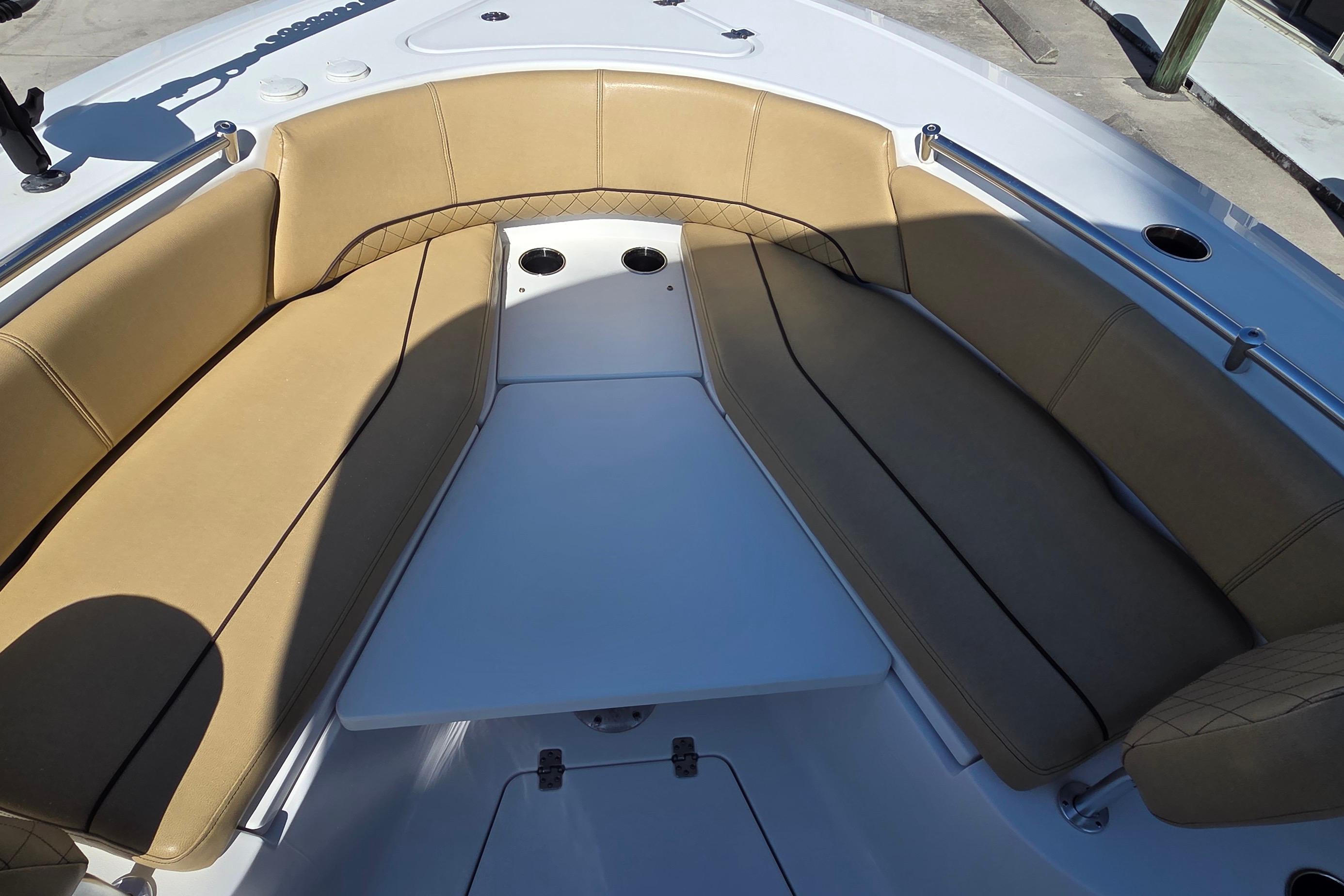 2022 Sportsman Heritage 241 Center Console, $ 87,900.00