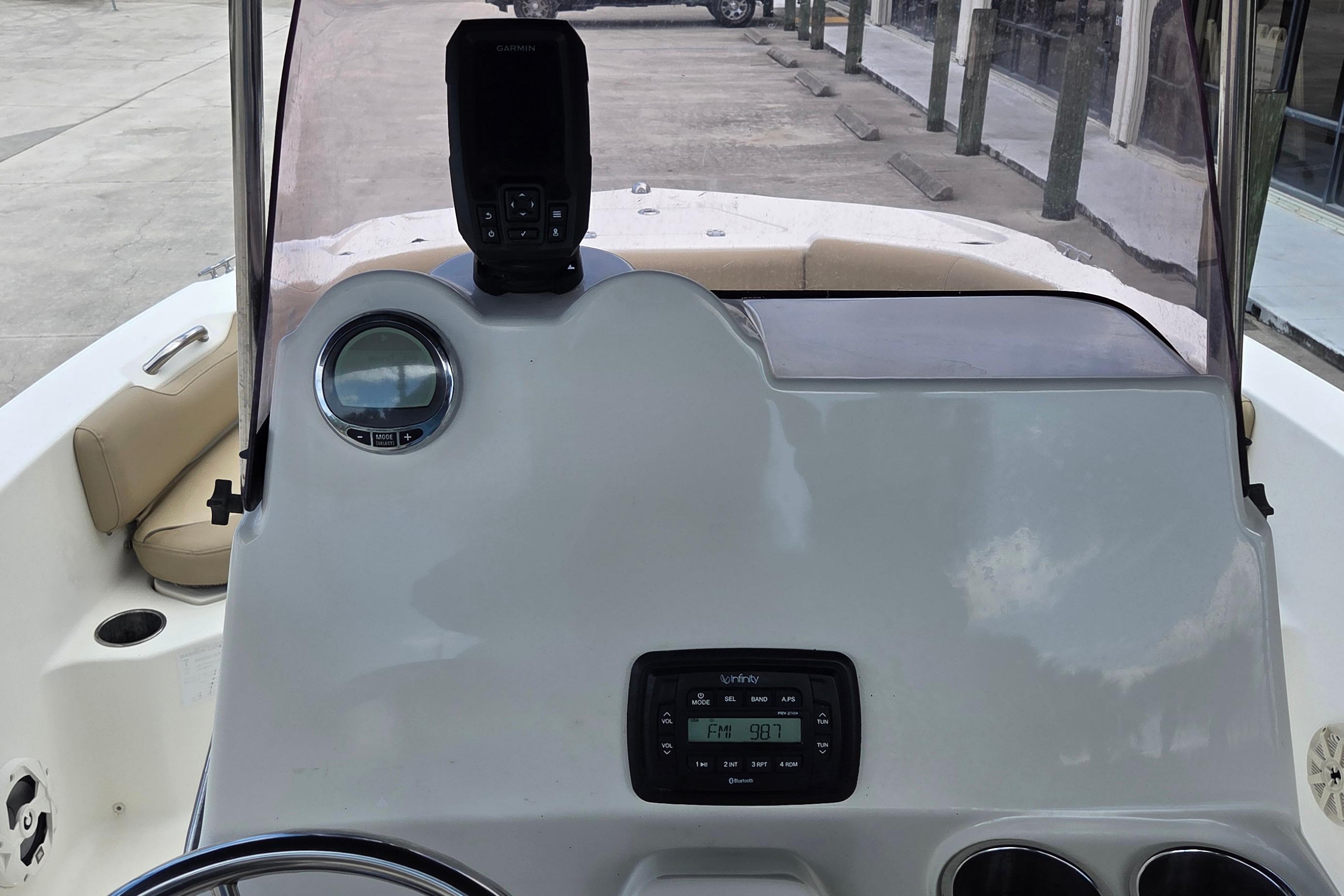 2021 NauticStar 191 Hybrid, $ 24,900.00