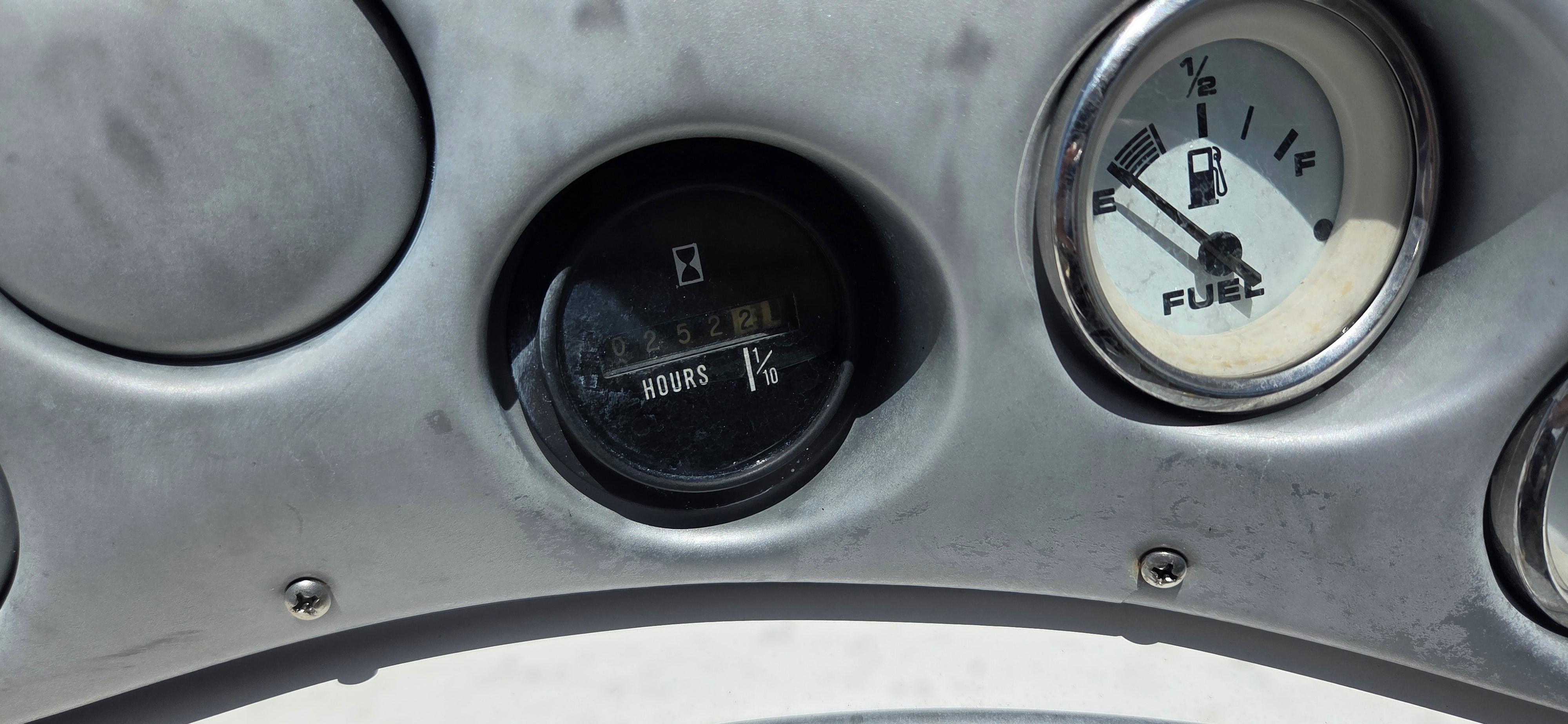 2008 Starcraft 2210 OB Limited, $ 16,900.00