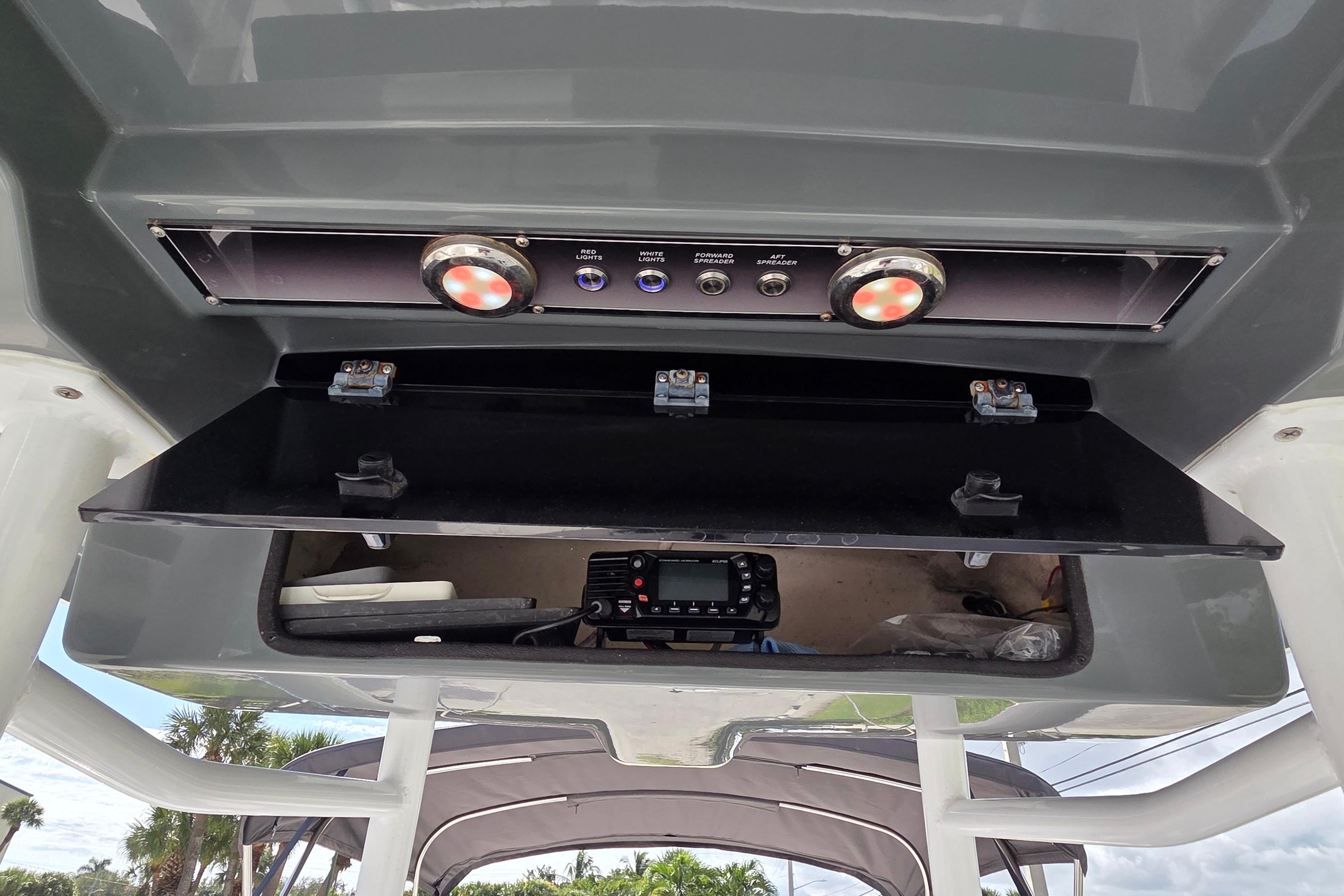 2020 Blue Wave 2800 Makaira, $ 99,900.00