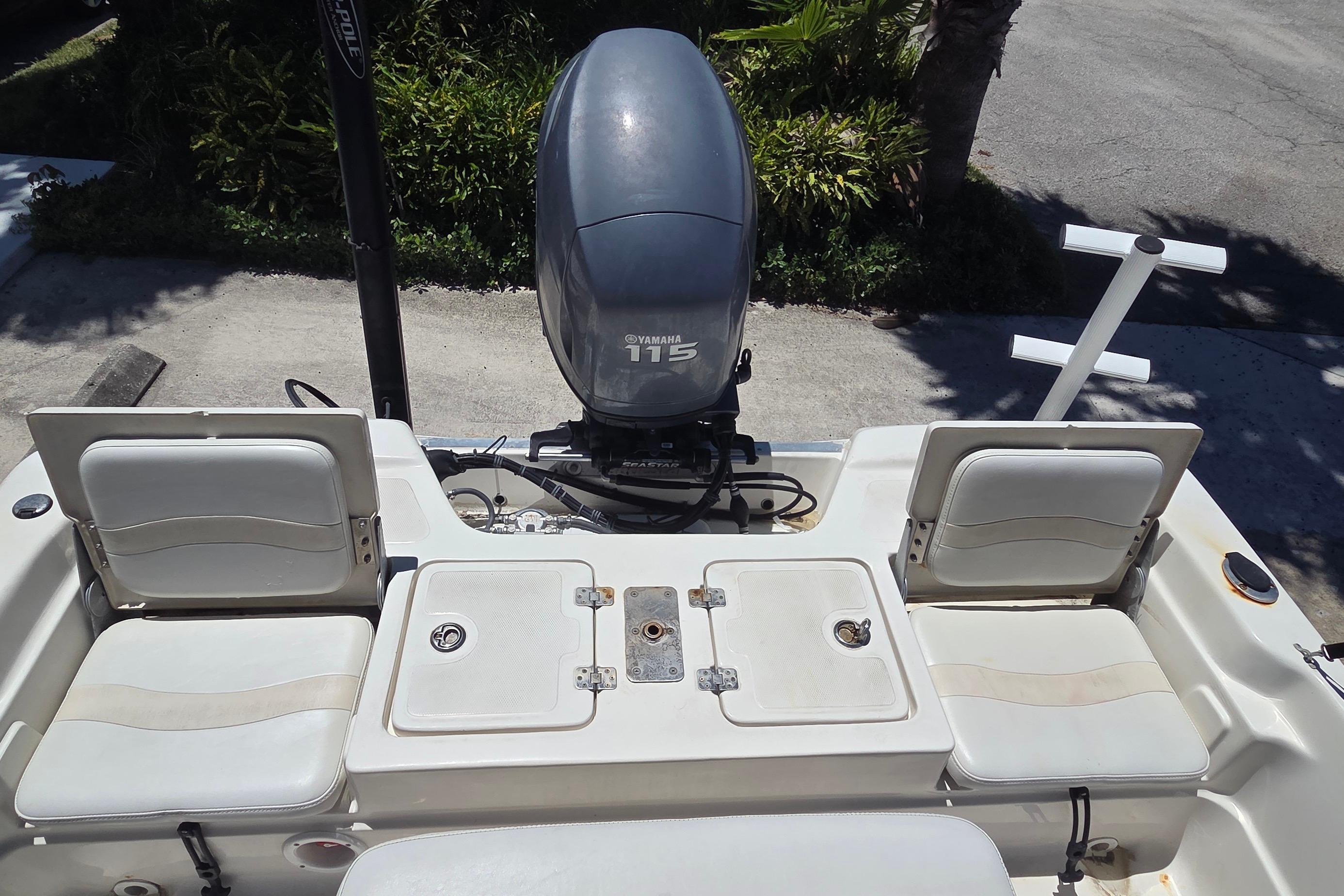 2006 NauticStar 1900 NauticBay, $ 18,900.00